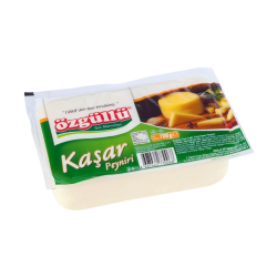 ÖZGÜLLÜ TAZE KAŞAR PEYNİR 700 GR 